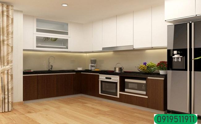 Nên dùng tủ bếp nhựa hay bằng gỗ công nghiệp? Nên dùng tủ bếp nhựa hay bằng gỗ công nghiệp?