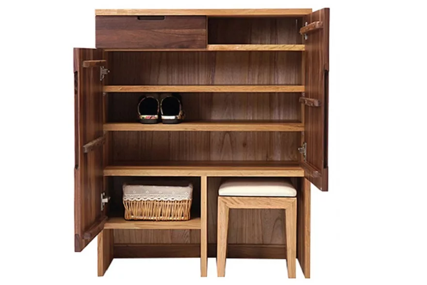 Tủ giày GHS-5709 được làm từ gỗ MDF lõi xanh, đảm bảo độ bền.