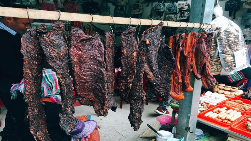 Thịt trâu gác bếp Tuyên Quang