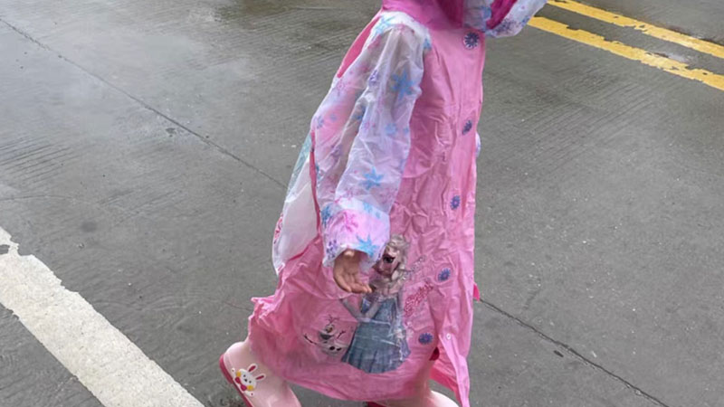 Áo mưa công chúa Elsa hồng cho bé gái